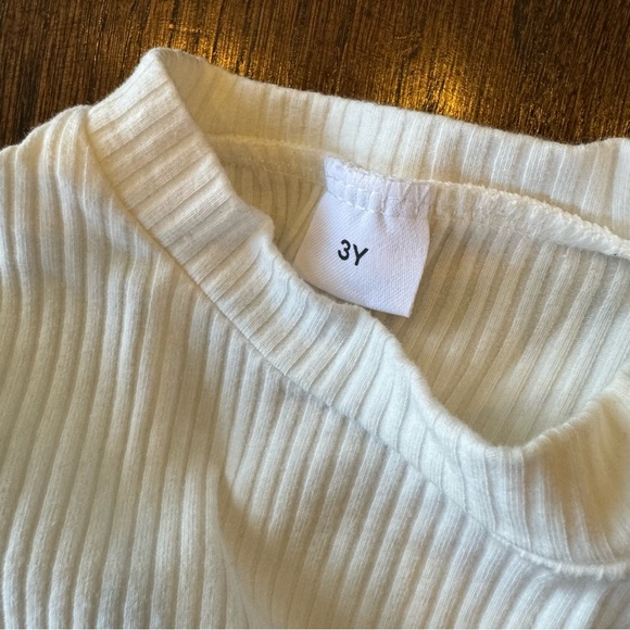 TODDLER PARTY DRESS~ CREAM W/FLOWER ACCENTS & TULLE ~ Sz 3T - Picture 6 of 9